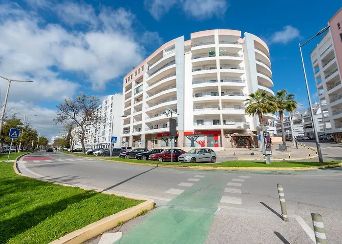 Monarquia - T3 * Quarteira